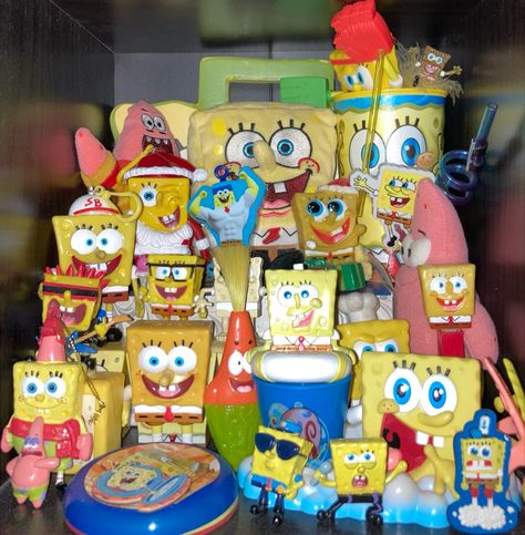 Spongebob Products, Happy Spongebob, Spongebob Merch, Spongebob Merchandise, Weird Collections, Spongebob Collection, Spongebob Stuff, Innocent People, Wreck This Journal