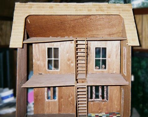 10 Dollhouse Mistakes New Miniaturists Make and How to Fix Them • Smallhose Models Dollhouse Rehab, Dollhouse Bookcase, Diy Mantel, Miniatures Diy, Haunted Dollhouse, Dollhouse Miniature Tutorials, Doll Furniture Diy, House Restoration, Doll House Plans