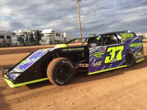 Regular Wissota competitors Morgan & Scott Ward @morganward37 @WardRacing37 made the trip down to race in Arizona @WildWShootout2017 Modified Dirt Track Car, Dirt Racing Cars, Demolition Derby Cars, Dirt Late Model Racing, Cars Street, Painting Business, Dirt Track Cars, Late Model Racing, Demolition Derby