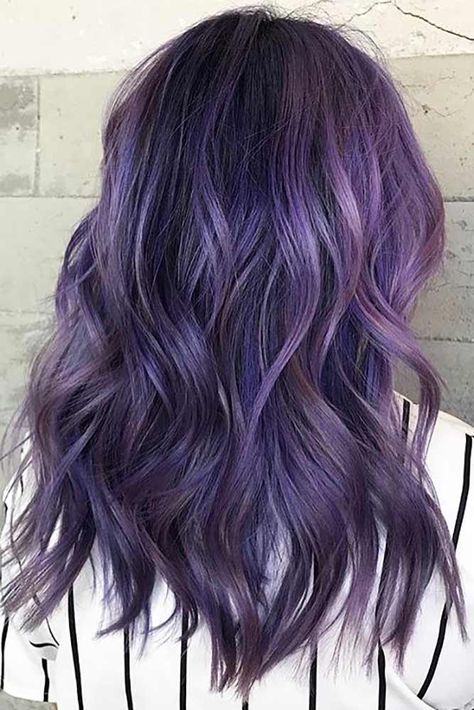 Purple Hair Color Highlights, Dark Purple Hair Color, 30 Hair Color, Dark Purple Hair, Purple Highlights, Super Hair, Hair Color Purple, Trendy Hair Color, Hair Color Highlights