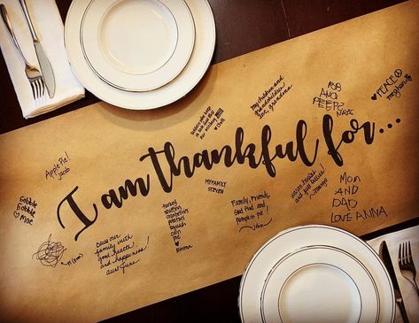 Kraft paper Thanksgiving table runner with DIY activitiy Friendsgiving Decor Ideas, Thanksgiving Diner, Friendsgiving Decor, Thanksgiving Dinner Decor, Friendsgiving Dinner Party, Friendsgiving Decorations, Thanksgiving Dinner Party, Thanksgiving Friendsgiving, Thanksgiving Table Runner