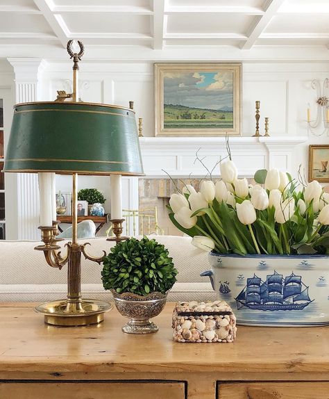 My French Country Home, Blue White Decor, Interior Vintage, Beautiful Rooms, Green Rooms, Interior Modern, French Country House, Traditional Home, French Decor