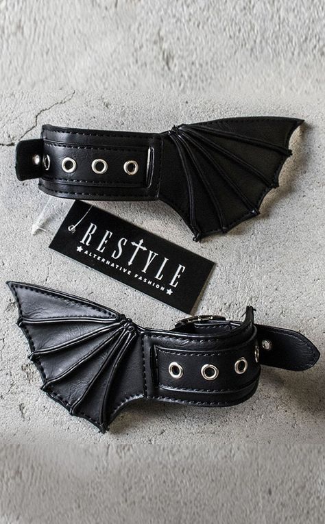 Embrace the night with this pair of wicked goth bat wing cuffs which can be worn on your wrists or ankles. A perfect accessory for classic trad goth girls or nugoth style lovers! Vegan leather bat wing on an adjustable buckled strap. Measurements: Circumference 16-23cms. Bat wing measures 4 cms. Tyre Ideas, Witchy Clothing, Occult Clothing, Bat Costume, Fantasy Outfits, Goth Subculture, Trad Goth, Leather Sewing, Alternative Jewelry