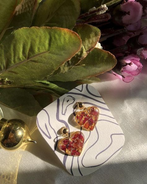 #smallbusiness Rose Earring Real Rose Petals Are Preserved Gold Platted DM for the prices and more info. #resin #smallbusiness #rose Rose Resin Art, Rose Earring, Real Rose Petals, Real Rose, Rose Earrings, Rose Petals, Resin Art, Gold, Quick Saves