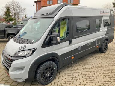 Toyota Motorhome, Ducato Camper, Mercedes Sprinter Camper, Minivan Camping, Sprinter Camper, Van Wrap, Campervan Life, Build A Camper Van, Van Life Diy