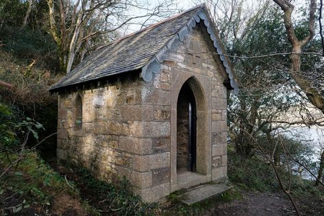 A Tiny Chapel Dedicated to St. Francis – Natural Building Blog Mini Chapel, Underground House Plans, Tiny Chapel, Chapel Conversion, Mary Garden, Stone Chapel, Wilderness Cabins, House Mediterranean, Prayer Garden