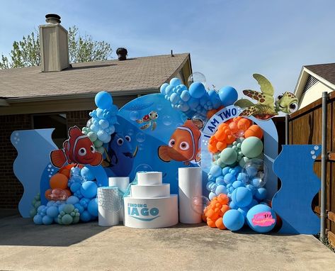 Finding Nemo 1st Birthday Party Ideas, Nemo Birthday Party Ideas, Finding Nemo Birthday Party Ideas, Finding Nemo Theme, Finding Nemo Party, Nemo Birthday Party, Finding Nemo Birthday, Nemo Birthday, Balloon Ideas