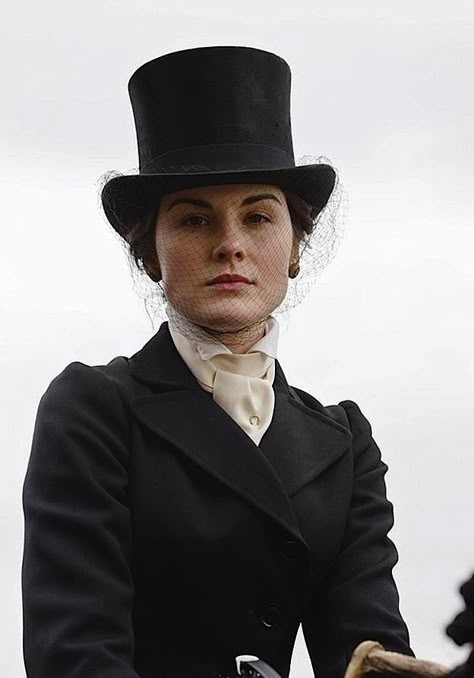 Downton Abbey Mary, Mary Crawley, Lady Mary Crawley, Michelle Dockery, Lady Mary, Sherlock Bbc, Costume Shop, Iconic Women, Attractive People