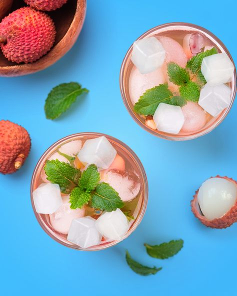 Refresh your day with this delicious lychee mojito topped with chewy Nata de Coco! Perfectly sweet and oh-so-refreshing. If you could pick any Jubes flavor to add, which one would it be? 😍💚 #JubesNataDeCoco #LycheeMojito #FlavorChoice #RefreshingDrinks #ChewyGoodness Lychee Mojito, Refreshing Drinks, Mojito, Coco