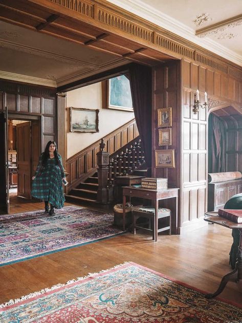 English Manor Interior, Manor Interior, English Country Manor, English Houses, English Manor Houses, English Interior, Perfect English, Country Manor, Old Manor