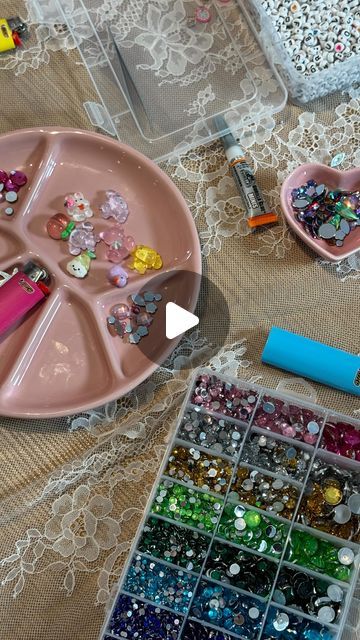 Andrea Castillo on Instagram: "girls night activity of the week: diy custom lighters 🐚🍓🌼🤍   #pinterestaesthetic #hosting #diy #girlsnight #bestiedate" Halloween Girls Night Ideas Crafts, Girls Night Activity Ideas, Girl Night In Ideas, At Home Girls Night Ideas, Girl Craft Night, Girls Night Crafts Diy, Fall Girls Night Crafts, Girls Night Ideas At Home, Girls Craft Night Ideas