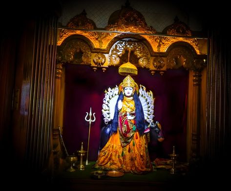 Vihat Maa Photos, Vihat Maa Photos Hd, Maa Photos Hd, Book Cover Art Ideas, Meldi Ma Hd Photo, Bride Photos Poses, Bride Photos, Baby Ganesha, Wallpaper Photo Gallery