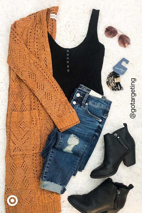 Looks Jeans, Mode Tips, Winter Closet, Spring Clothes, Mode Casual, Cooler Look, Trendy Fall Outfits, Wardrobe Ideas, Church Outfits