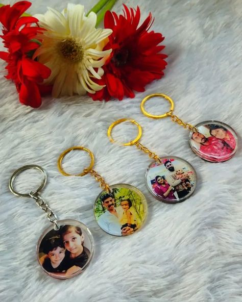 Customised Resin photo keychain✨ DM for orders @crafting_with_zana #resincrafting#resinmolds#resinkeychains#keychaincustom#resinartwork#resinphotokeychain#customization#ordernow#trendingsong#trendingaudio#newpost#malayaleemodel#malappuram#karnataka#tamiltrending#keychainsforsale Resin Photo Keychain, Keychain With Photo, Photo Resin, Photo Keychains, Resin Photo, Mehndi Designs Bridal Hands, Resin Keychain, Photo Keychain, Resin Crafts