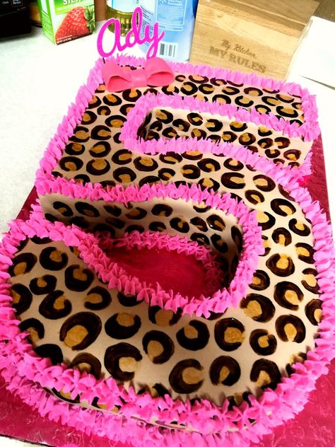 Cheetah print birthday cake Cheetah Cupcake Cake, Cheetah Bday Cake, Pink Leopard Birthday Cake, Cheetah Print First Birthday, Diy Cheetah Cake, Cheetah Print Birthday Cakes, Girls Cheetah Birthday Party, Cheetah Girls Party, Rainbow Cheetah Cake