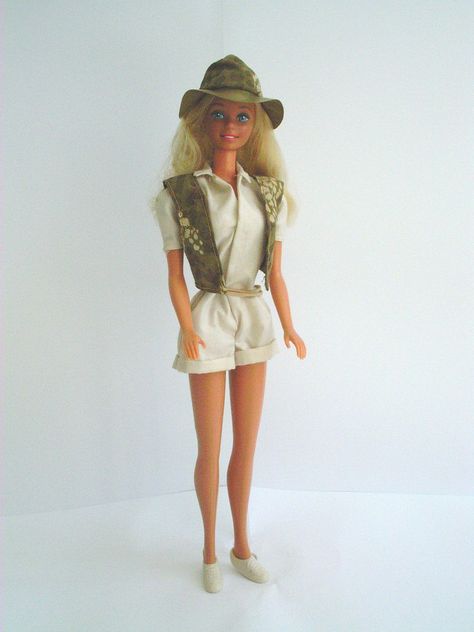 Safari Barbie, Barbie 80s, Safari Tent, You're Welcome, Barbie Collector, Barbie Movies, Mattel Barbie, Cute Dolls, Barbie Fashion