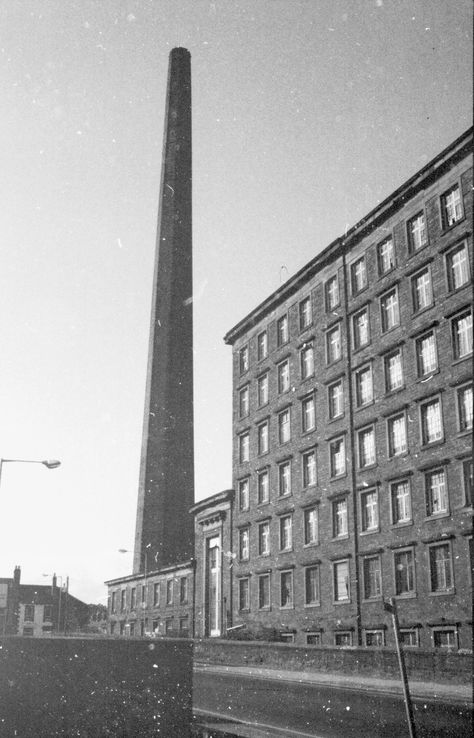 Dixon's chimney Carlisle. 305 Feet high then. Carlisle Cumbria, Tree Types, Industrial Art, Hair Studio, Cumbria, Carlisle, Work Ideas, Home Town, Road Trips