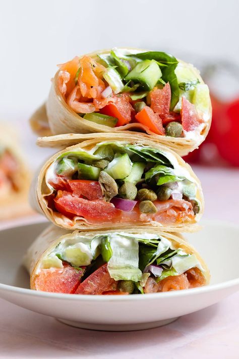 Poolside Sandwiches, Smoked Salmon Wrap, Salmon Wraps, Salmon Pesto Pasta, Pan Asparagus, Cream Cheese Smoked Salmon, Cream Cheese Smoked, Salmon Veggies, Lox Bagel