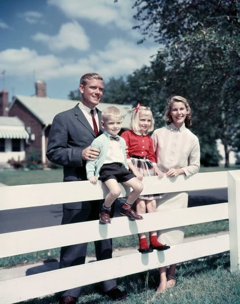 This is the most important video I've made so far. Fixing parenting means ... 1950s Suburbia, 1950s Family, Forgotten Memories, Ideal Family, Nuclear Family, Traditional Family, Vintage Family, Fencing Ideas, The American Dream