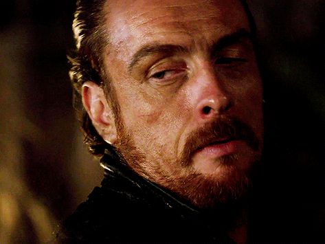 James Flint, Black Sails John Silver, Pirate Gif Aesthetic, Black Sails Eleanor, Captain Flint Black Sails, Black Sails Captain Flint, Toby Stephens Black Sails, Flint Black Sails, Captain Flint