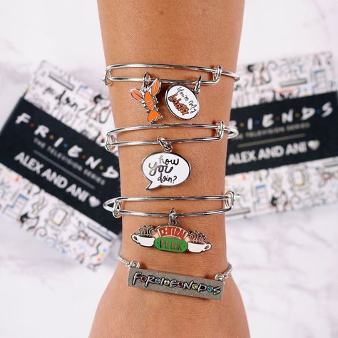 Friends on Instagram: “Is this FRIENDShip? I think so! Tag your bracelet buddy for a chance to win an incredible #FRIENDS25 gift from @alexandani!” Friends Serie, Friends Birthday Cake, Friends Jewelry, Friends Merchandise, Friends Moments, Lingerie Shower, Friend Jewelry, Friend Memes, Diy Bracelets Easy