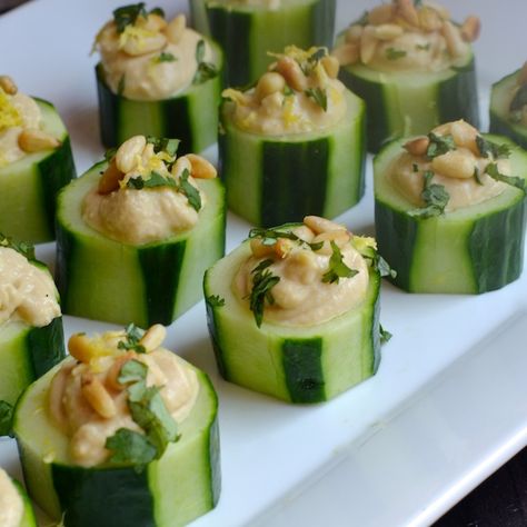 Hummus Cucumber Cup Appetizers from @alejandraramos Vegetarian Party Appetizers, Appetizers Cucumber, Cup Appetizers, Hummus Cup, Hummus Cucumber, Appetizers Appetizers, Vegetarian Party, Cucumber Cups, Vegetarian Nutrition