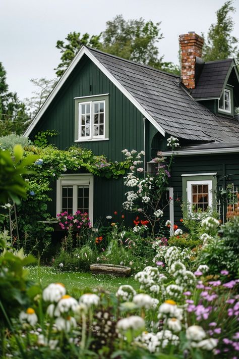 Cute Terrace House, Colored Trim Exterior, Emerald Green Exterior House Colors, Green House Exterior White Trim, Green House White Trim, Green Painted House, Dark Green Cottage, Cottage Exterior Paint Colors, Cottage Terrace