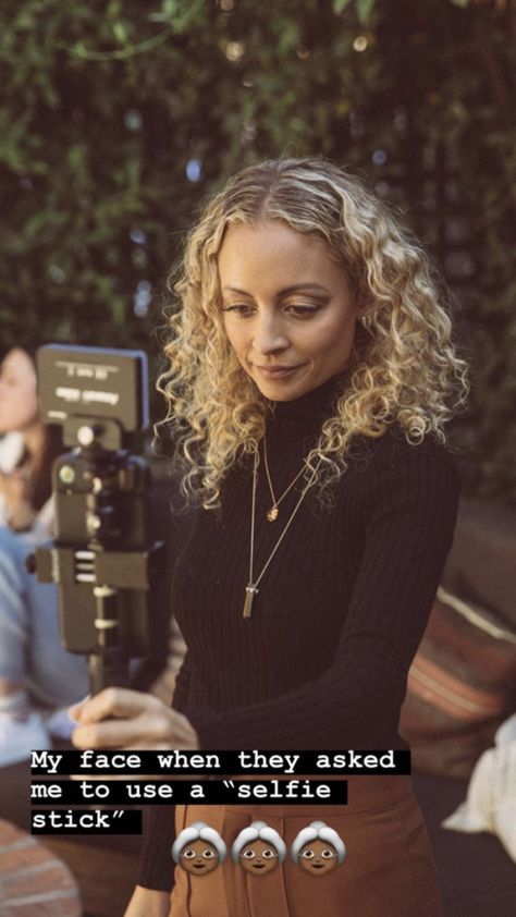 Nicole Richie Hair, Nicole Richie Style, My Face When, Nicole Richie, House Of Harlow, Style Crush, Selfie Stick, Style Board, Her Style