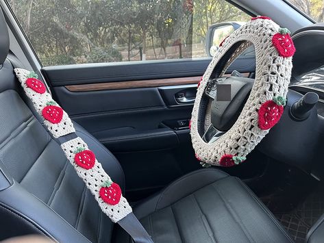 Handmade Crochet Strawberry Steering Wheel Cover Universal 14-15 inch for Women and Men (Steering Wheel Cover+2 Belt Cover) Green Steering Wheel Cover, Steering Wheel Cover Crochet, Wheel Cover Crochet, Crochet Green, Crochet Car, Strawberry Flower, Crochet Strawberry, Turtle Pattern, Seat Belt Cover