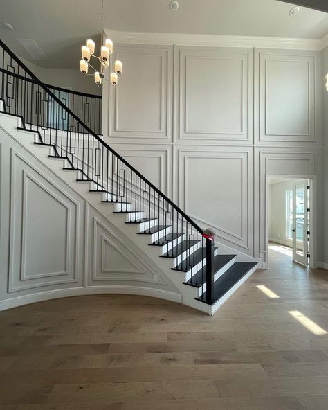 Stairwell Wall Molding Ideas, Stairwell Molding, Accent Wall With Crown Molding, Curved Staircase Wall Decor, Curved Stairs Design, Trimwork Ideas, Stairs Feature Wall, Stair Moulding, Front Entryway Decor