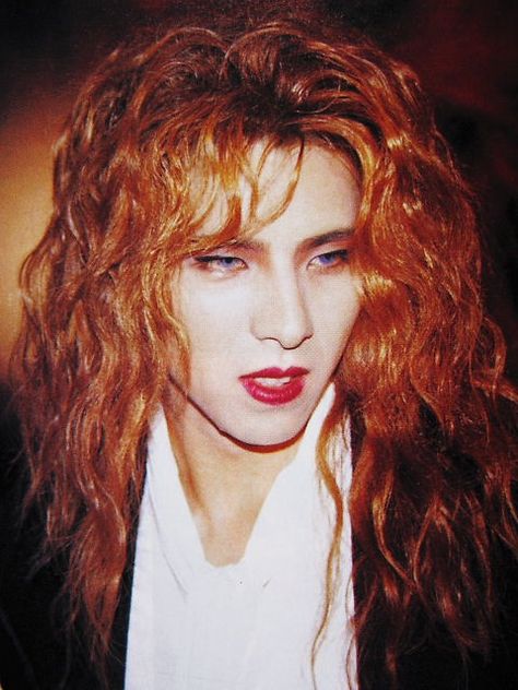 Yoshiki Band Aesthetic, Kei Visual, Human Poses Reference, Aesthetic People, Hair Reference, Pose Reference Photo, Visual Kei, Pretty Men, Art Reference Photos