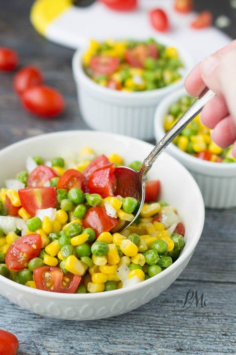 Sweet and Sour Marinated English Pea and Corn Salad recipe this salad recipe is a nice change from typical potato, pasta or green salads. Cold Corn Salad, English Pea Salad, Green Pea Salad, Peas And Corn, Marinated Salad, Perfect Picnic Food, Artichoke Stuffed, Pea Salad Recipes, Corn Avocado