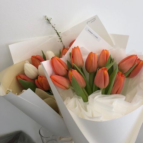 Orange Tulips, Flowers Instagram, Plants Are Friends, Boquette Flowers, Tulip Bouquet, Bouquet Arrangements, Orange Aesthetic, Flower Therapy, Peaches Cream