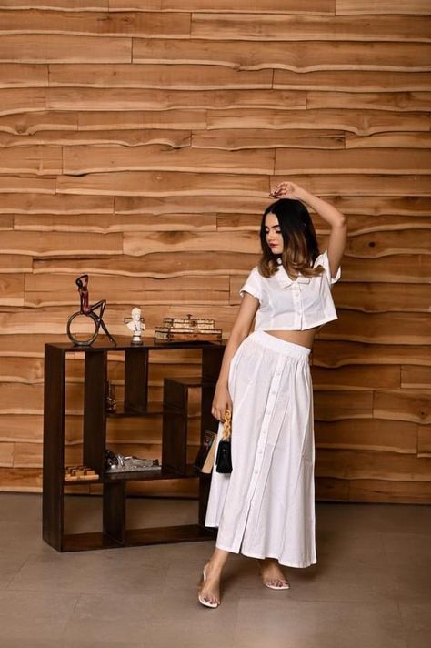 Short Co Ord Set, White Coord Sets For Women, Beach Coord Set, Skirt And Top Coord Set, 2 Piece Dress Casual, V Collar Neck, Resort Wear 2023, White Cord Set, Skirt Coord Set