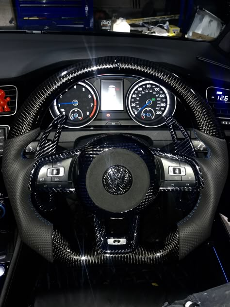 Vw Golf Wallpaper, Vw Motorsport, Custom Steering Wheel, Cool Car Backgrounds, Jetta A4, Vw Polo Gti, Vw R32, Golf 7 Gti, Gti Mk7