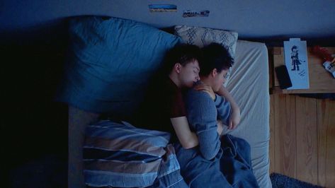 Skins Uk, Gay Aesthetic, Pose Reference Photo, Gay Love, Film Serie, Couple Aesthetic, Hopeless Romantic, Couple Posing, Art Reference Poses