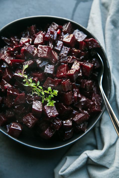 Sauteed Beets with Balsamic Orange Glaze Beet Brownies, Diy Natural Detergent, Beetroot Recipes, Carrot Slaw, Easy Vegetable Side Dishes, Golden Beets, Easy Vegetable, Orange Glaze, Beet Recipes