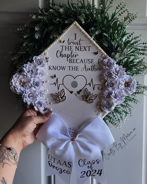 Taking Orders for 2025!! Let me be your Grad Topper Maker 🤗✨️🎓 IG/FB: CraftsByMariaxo DM TO ORDER FREE U.S SHIPPING 💌 #CraftsByMariaxo #virginmarygradcap #graduation #graduationpictures #capdecoration #capdesign #paperflowers #classof2024 #graduationphotoshoot #graduationpictures #graduationseason #gradcapdesign #gradcapideas #gradcaps #graduationcap #1stgeneration #classof2025 #craftsbymariaxo #cricutmade #madewithmichaels #mymichaels #sanjudasgradcap #mexicangradcap Decorate Cap For Graduation High School, Green Graduation Cap Designs, Graduation Cap Designs Medical, Graduation Cap Medical, Surgical Tech Graduation Cap, Grad Cap Designs High School, Nursing Grad Cap Ideas, Cap Decoration Graduation High School, Green Graduation Cap