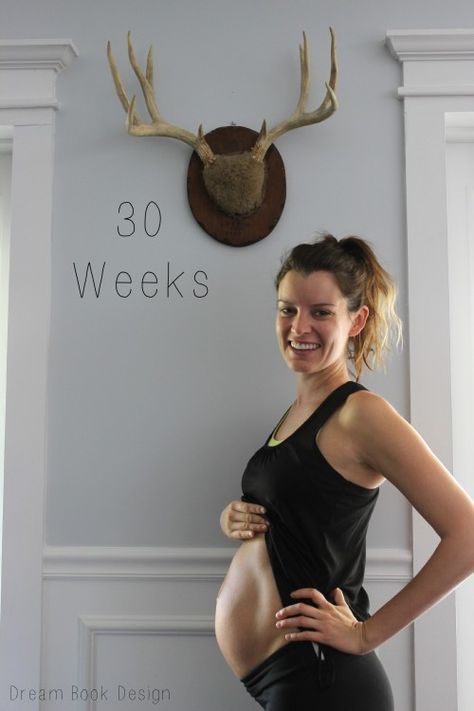 30 weeks pregnant with a roundup of weekly pregnancy questions by Dream Book Design #30weeks #30weekspregnant #pregnantbelly 30 Weeks Pregnant Belly, 22 Weeks Pregnant Belly, 28 Weeks Pregnant Belly, Bump Aesthetic, List Of Questions To Ask, 17 Weeks Pregnant, 22 Weeks Pregnant, 27 Weeks Pregnant, Weekly Pregnancy