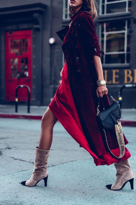 Viva Luxury Slip Dress Street Style, Slip Dress Outfit, Viva Luxury, Cami Slip Dress, Street Style Fall Outfits, Perfect Fall Outfit, I Wait, Street Dress, Looks Chic