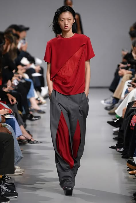 Fashion Bible, Spring Runway, Peter Do, Archive Fashion, Shirt Design Inspiration, Spring Fashion Trends, Women Bags Fashion, 2024 Fashion, Spring 2024