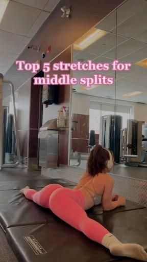 Middle Splits, The Splits, Probiotic Supplement, Indoor Gym, Workout Splits, Daily Yoga Workout, Dancer Workout, Smoothie Challenge, Easy Yoga Workouts