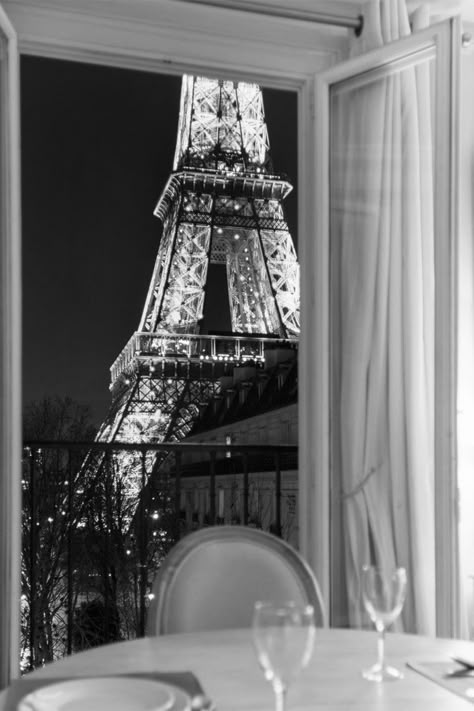 Ysl Heels, Music On Spotify, Paris Aesthetic, Black And White Aesthetic, Dark Feminine, The Eiffel Tower, Night Aesthetic, Black And White Pictures, White Photo