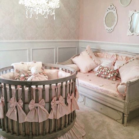 17 Round Crib Nursery Inspirations - Chaylor & Mads Round Crib Nursery, Round Baby Cribs, Round Crib Bedding, Round Crib, Round Cribs, Pink Crib, Girl Nursery Room, Grey Nursery, Nursery Baby Room