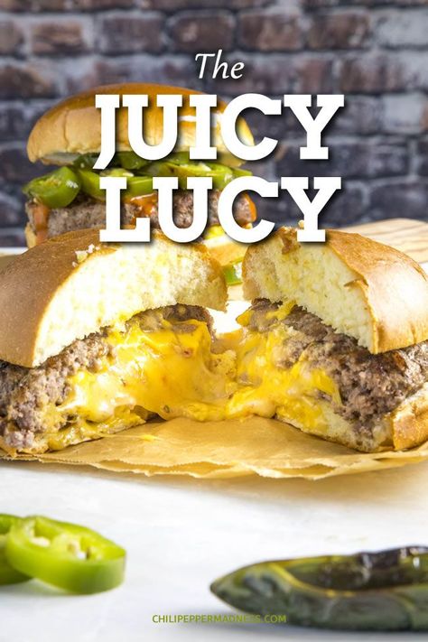 September Food, Ultimate Cheeseburger, Best Grilled Burgers, Cheeseburger Recipes Homemade, Juicy Lucy Burger, Sandwiches And Wraps, Toast Hawaii, Gourmet Burger, Cheeseburger Recipe