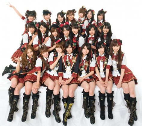 AKB48 – Japanese words of anime fans, by anime fans, for anime fans Maeda Atsuko, Not Musik, Social Trends, Japanese Music, Chiba, J Rock, Golden Era, Fukuoka, Girl Bands