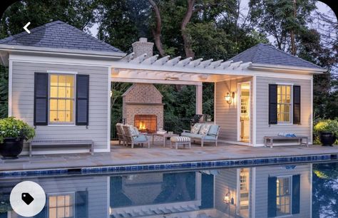 Traditional Pool Landscaping, Attached Pool House Ideas, Pool Houses Ideas Backyards, Shed Pool House Ideas, Pool House Guest House Combo, Pool House Guest House, Pool House Ideas, Shed Pool House, Backyard Pool House