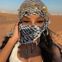 Scarf Aesthetic, Morocco Fashion, Morocco Aesthetic, Egypt Aesthetic, Studera Motivation, Dubai Outfits, Hot Summer Outfits, Insta Baddie, Girls Support Girls