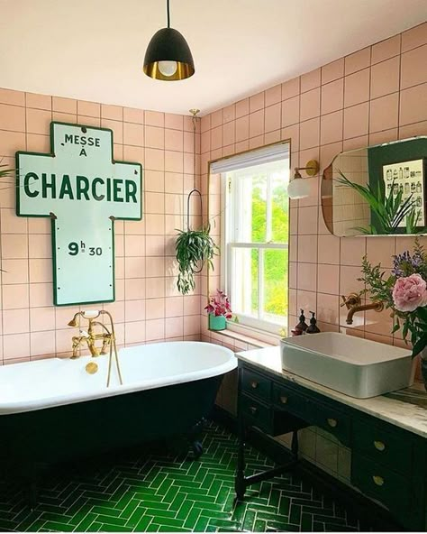 Green metro tiles provides a dramatic flooring backdrop and the colour is softened by adding pink square tiles. Credit: @maxmademedoit Green And Pink Bathroom, Jade Design, Loft Bathroom, Green Interior Design, Bathroom Images, Green Flooring, Pink Bathroom, Green Interiors, Green Bathroom