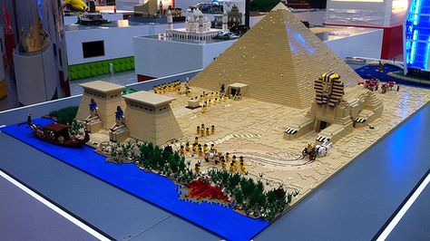 lego - a gallery on Flickr Ancient Egypt Activities, Egypt Activities, Ancient Egypt Projects, Egypt Crafts, Egypt Project, Pyramids Egypt, Lego Kits, Lego Display, Lego Castle